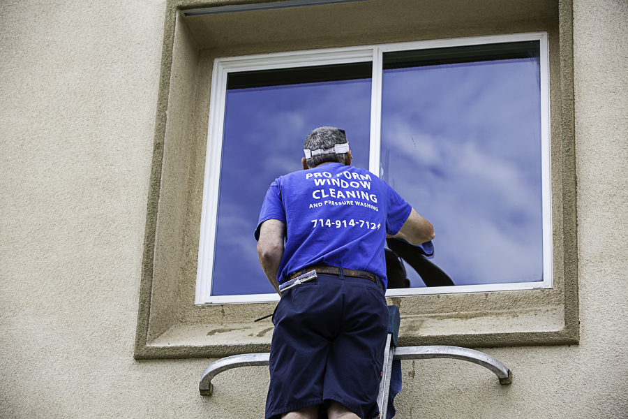window cleaning for habitatoc